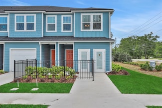 Jacksonville, FL 32221