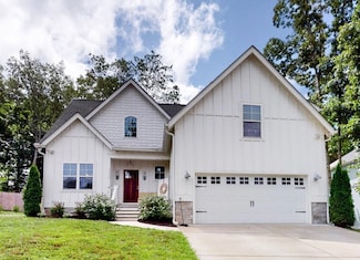 7146 Pepper Tree Cir, Fairview, TN 37062
