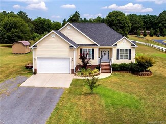 1807 Greystone Cir, Catawba, SC 29704