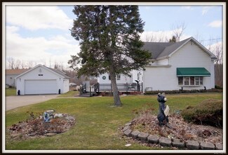5367 Genesee St, Bowmansville, NY 14026