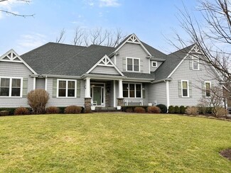 82 Jeffrey Dr, North Attleboro, MA 02760