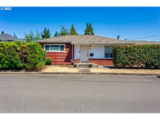 6233 SE Mitchell St, Portland, OR 97206