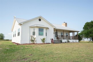 250 County Road 458, Coupland, TX 78615