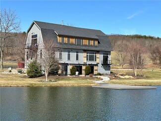 7148 Gannett Hill Rd, Naples, NY 14512