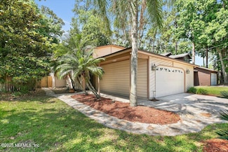 5524 Manfields Place, Jacksonville, FL 32207