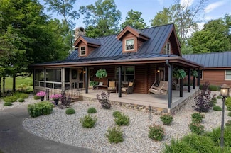 6855 N Centerville Rd, Williamsburg, IN 47393