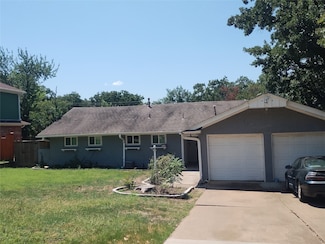 5786 Rockhill Rd, Fort Worth, TX 76112