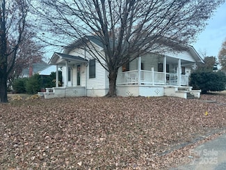 352 Kerr St NW, Concord, NC 28025