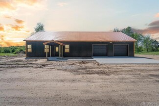 100 Spring Valley Dr, Cadillac, MI 49601