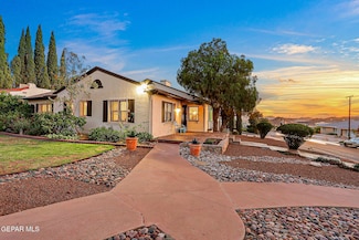 818 Kerbey Ave, El Paso, TX 79902