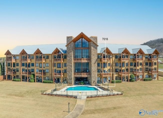 7016 Val Monte Dr Unit 102, Guntersville, AL 35976