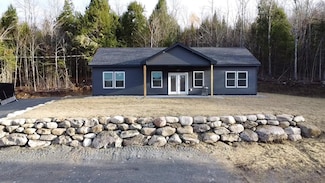 1939 Maine 46, Bucksport, ME 04416