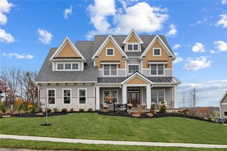 204 Summit Acres Dr, Seven Fields, PA 16046