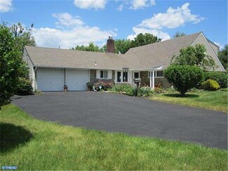 179 Forsythia Dr N, Levittown, PA 19056