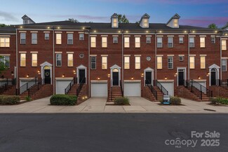 1126 Dean Hall Ln, Matthews, NC 28105