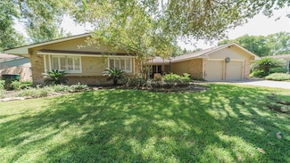 1506 Wavecrest Ln, Houston, TX 77062