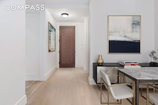 100 Barclay St Unit 17H, New York, NY 10007