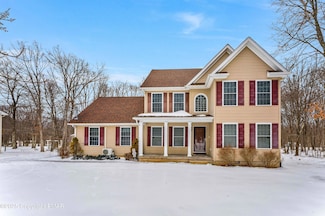 53 MacCauley Rd, Albrightsville, PA 18210