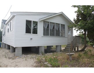 14 Hawthorne St, Roxbury, MA 02119