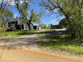 1611 E Moore Rd, Hillsdale, MI 49242