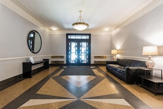 405 W 57th St Unit 4C, New York, NY 10019