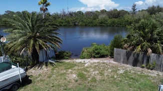 6981 Edgewater Dr, New Port Richey, FL 34652