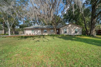 2923 SE 14th St, Ocala, FL 34471
