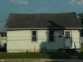 858 Miller Ave, Shelbyville, IN 46176