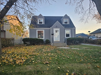 219 Village Dr, Northlake, IL 60164