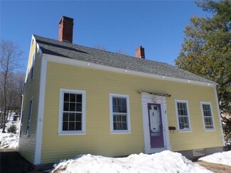 3 Middle St, Hallowell, ME 04347