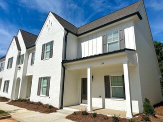 574 Meadow Ln, Oxford, MS 38655