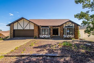33 Ponferrada Way, Hot Springs Village, AR 71909