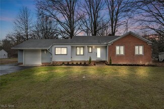 3260 Dover Center Rd, Westlake, OH 44145
