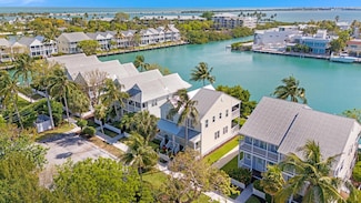 7051 Harbor Village Dr, Marathon, FL 33050