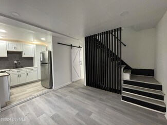 309 W 2nd St, Mount Carmel, PA 17851