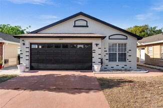 9911 Dean Cove Ln, Orlando, FL 32825