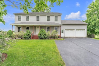 7920 Maquam Shore Rd, Saint Albans Town, VT 05488