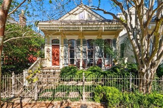 5347 Camp St, New Orleans, LA 70115