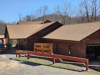 54 Mockler Rd, Farmington, PA 15440