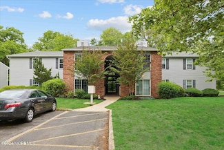 5-5 Atlanta Ct, Freehold, NJ 07728