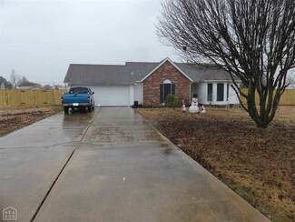 205 Sawyer Ln, Trumann, AR 72472