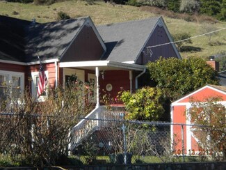 521 View Ave, Rio Dell, CA 95562