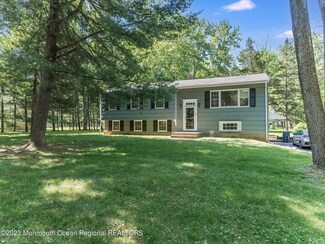 69 Bernard St, Somerville, NJ 08876