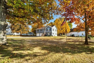 1 School St, Suncook, NH 03275