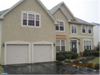 14 Hunters Hill Dr, Morgantown, PA 19543