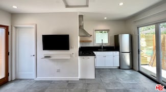 4448 Elmer Ave, North Hollywood, CA 91602
