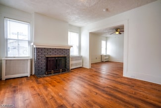 147 W End Ave, Newark, NJ 07106