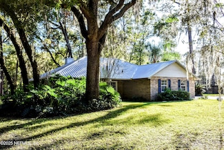 101 Roberts Ct, Palatka, FL 32177