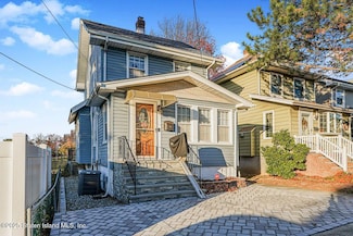 191 Drake Ave, Staten Island, NY 10314