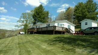 3070 N Fork New River Rd, Lansing, NC 28643